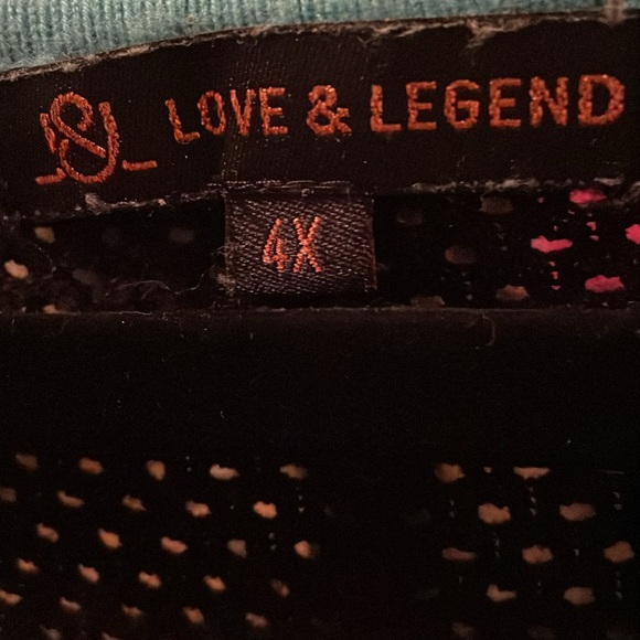 Love and Legend sz 4x top! - Picture 3 of 4